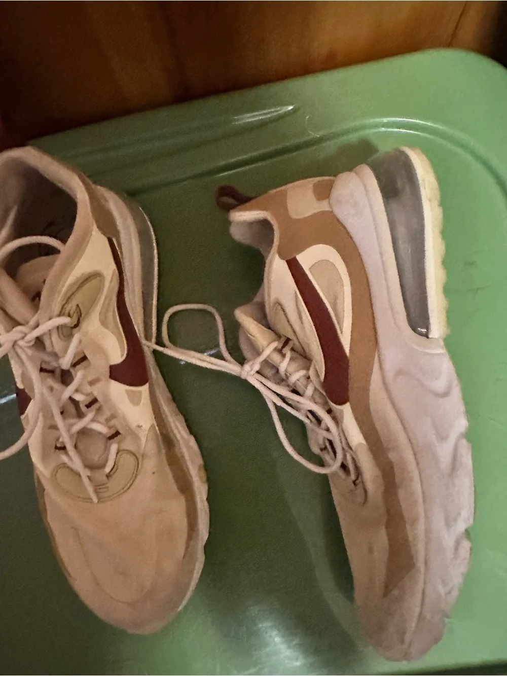 Nike women’s air max 270’s